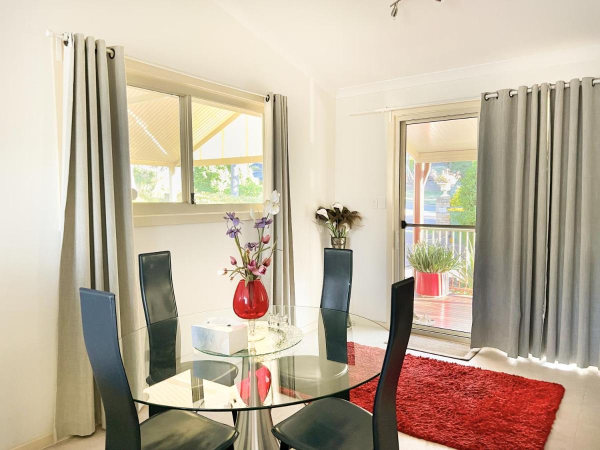 Bright & Beautiful Home On The Hills! Kelmscott Екстериор снимка